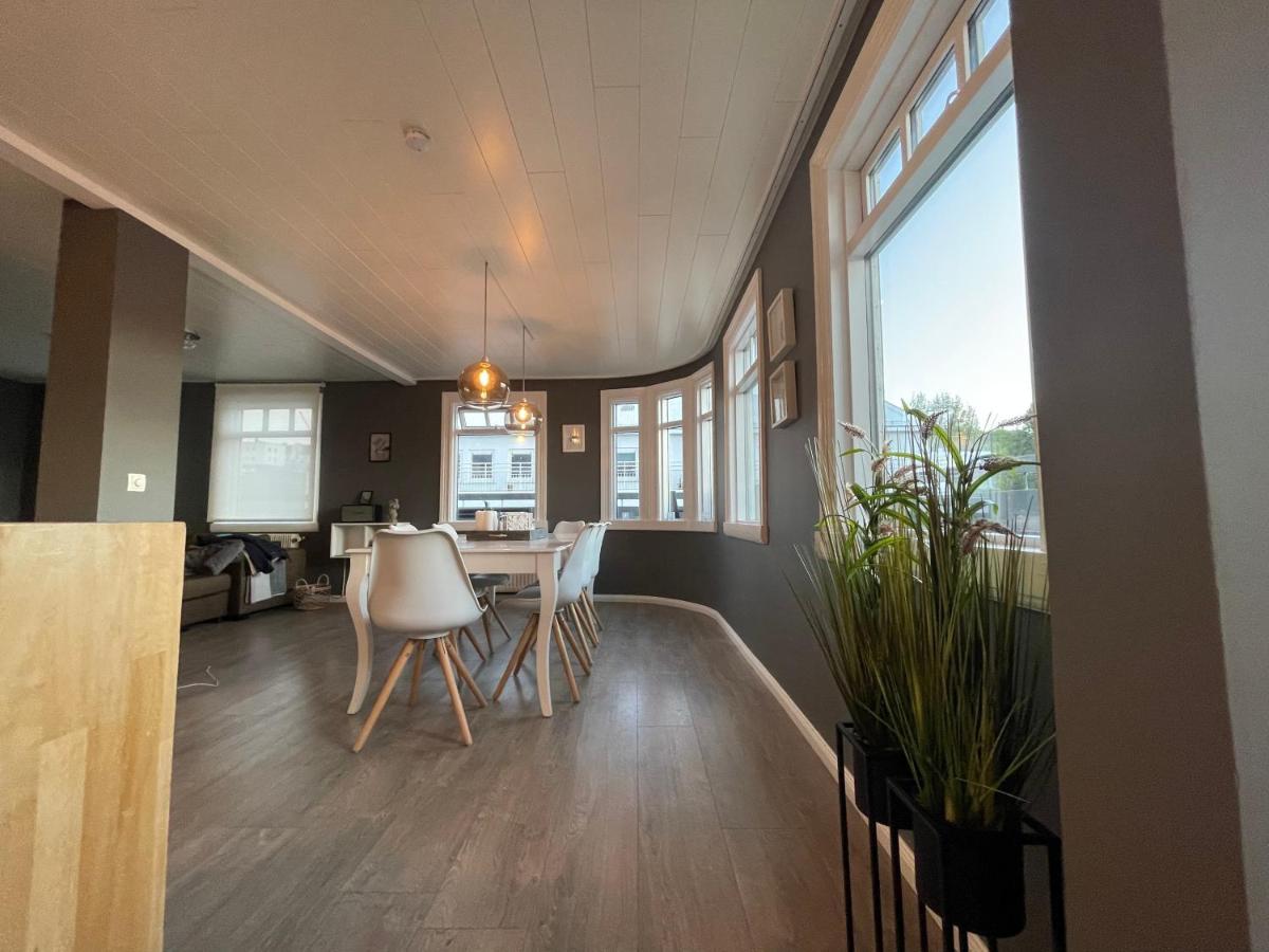 Lovely Penthouse Downtown With 3 Bedrooms Akureyri Eksteriør bilde